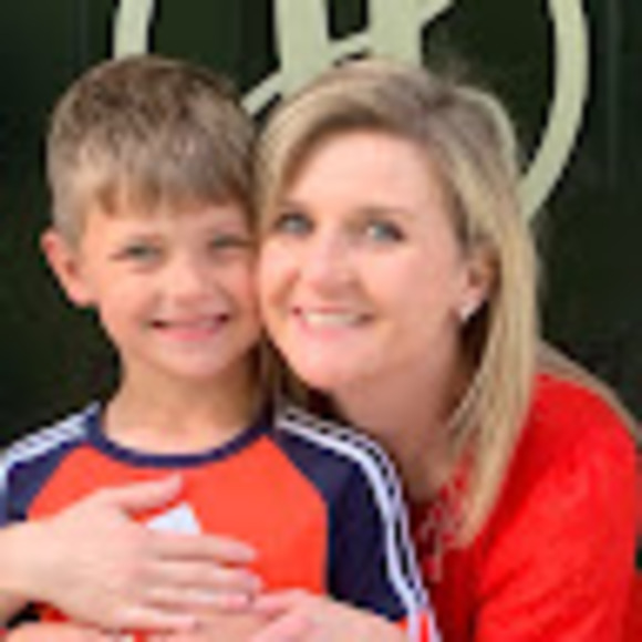 Meet your Posher, Kathy - Picture 1 of 1